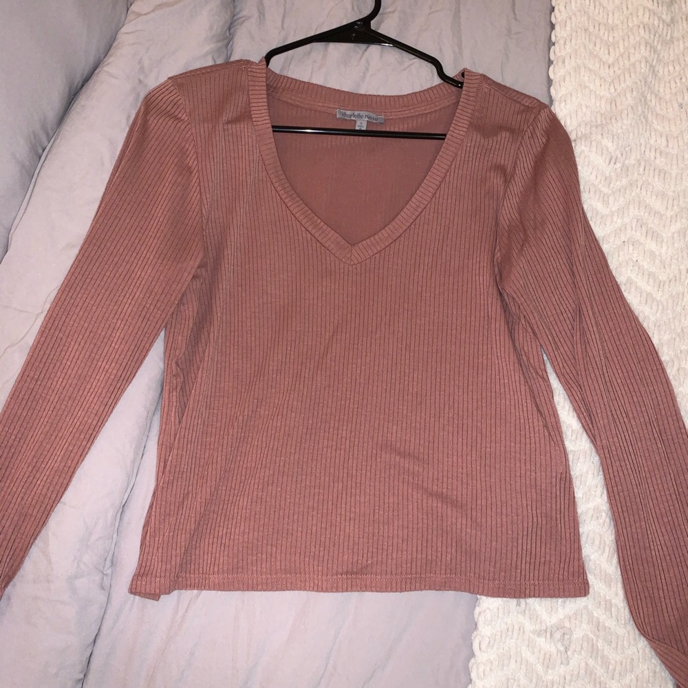V-neck long sleeve